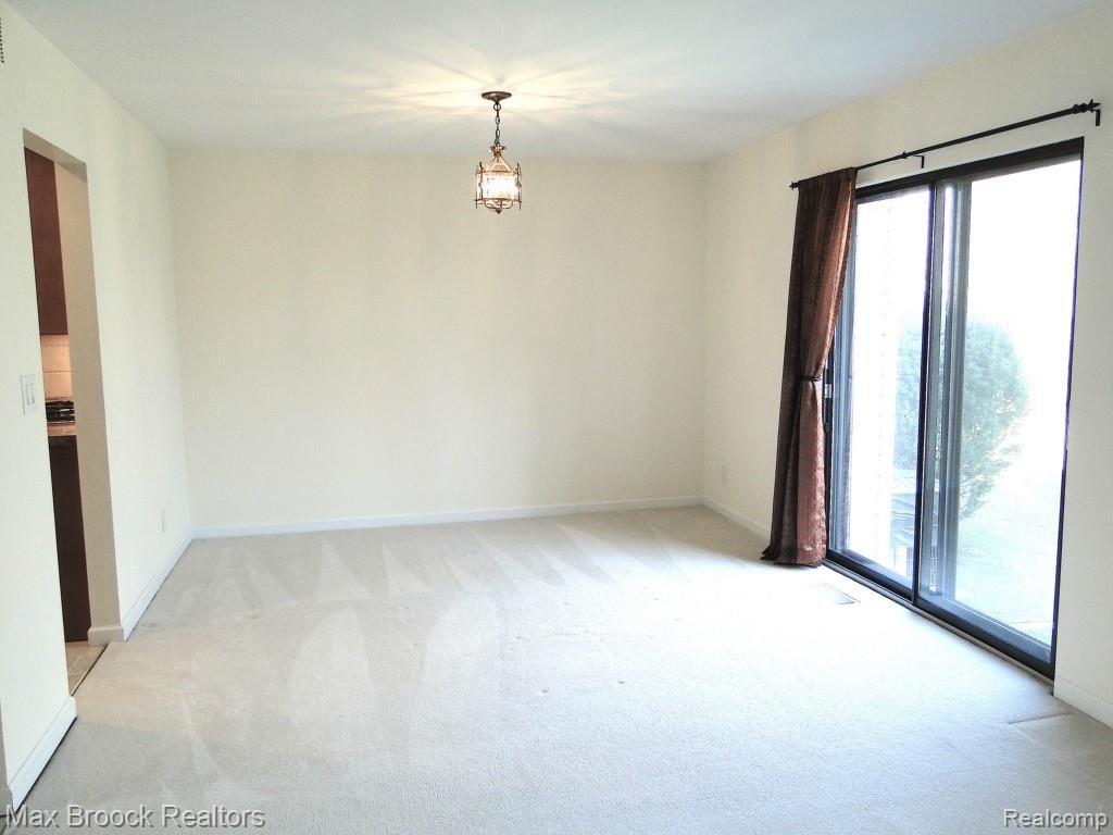 177 East Long Lake Road Bloomfield Hills, MI 48304 - Photo 15 of 30
