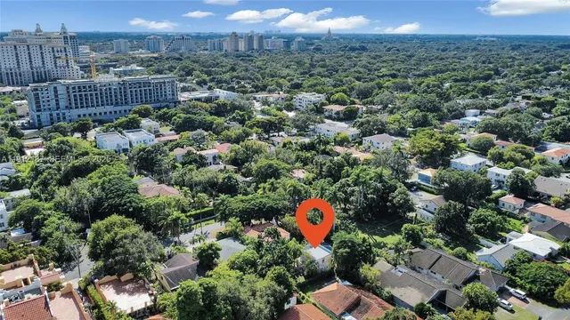 $10,500 | 327 Menores Avenue, Miami, FL 33134