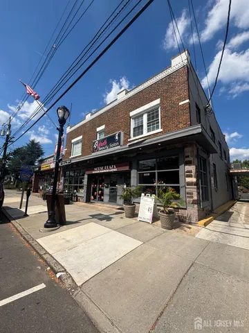a view of swimming pool and lake view