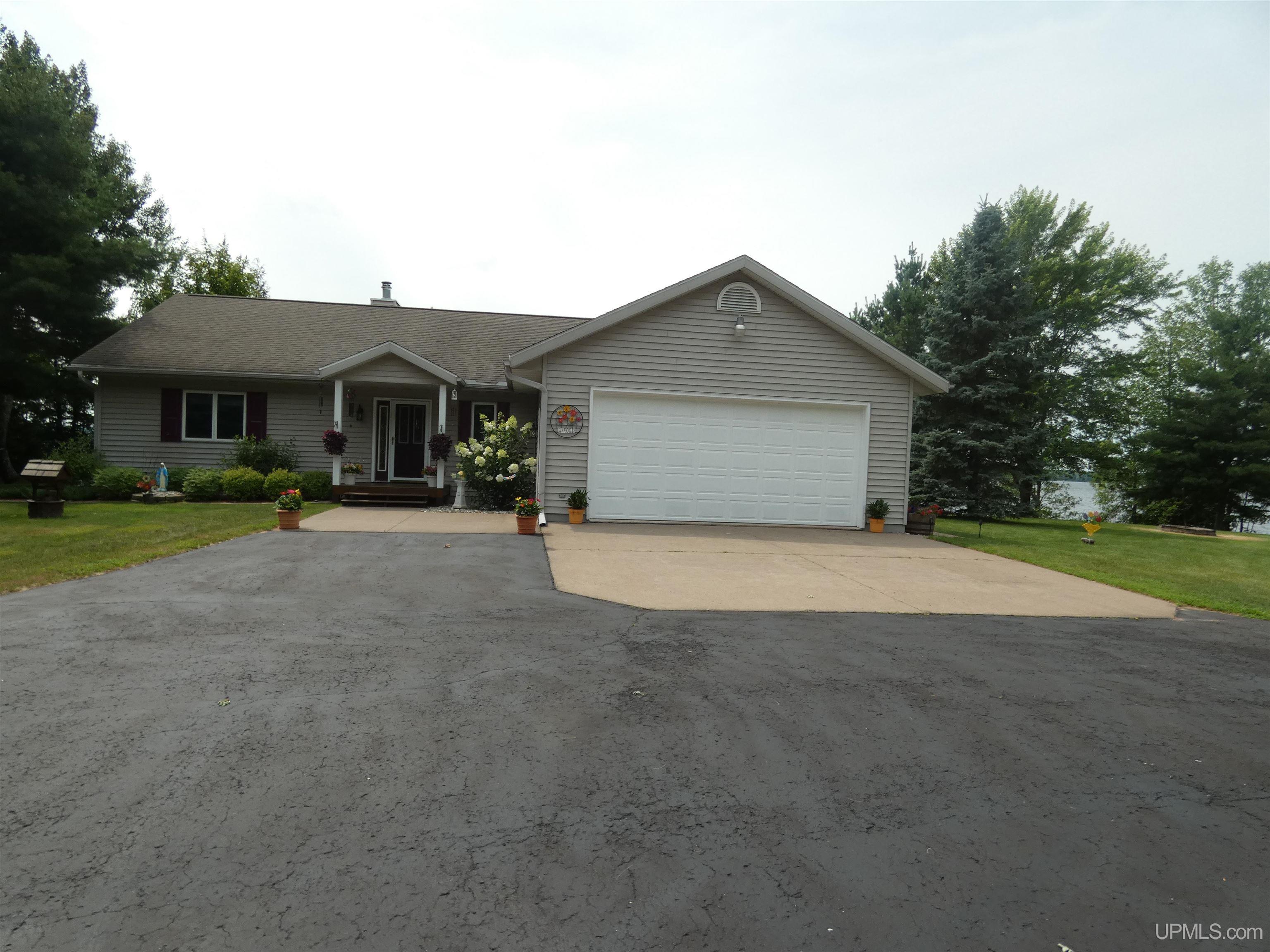 12883 East Shore Road Bergland, MI 49910 - Photo 3 of 56 Gallery Image 3