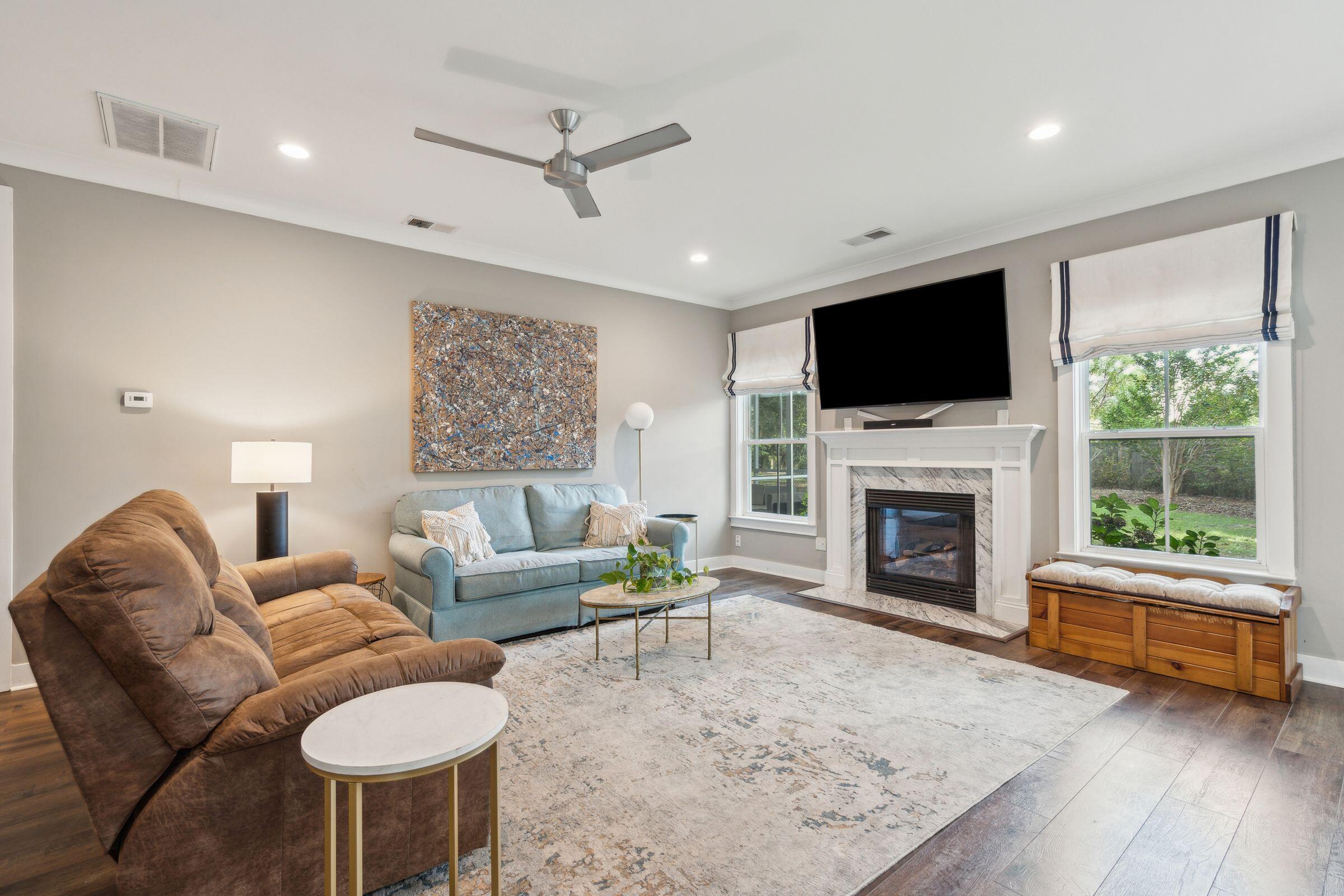 1532 Joe Rouse Road Mount Pleasant, SC 29466 - Photo 12 of 44 Living Room