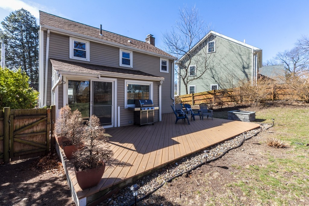 33 Wetherbee Road Waltham, MA 02453 - Photo 12 of 13 Gallery Image 12