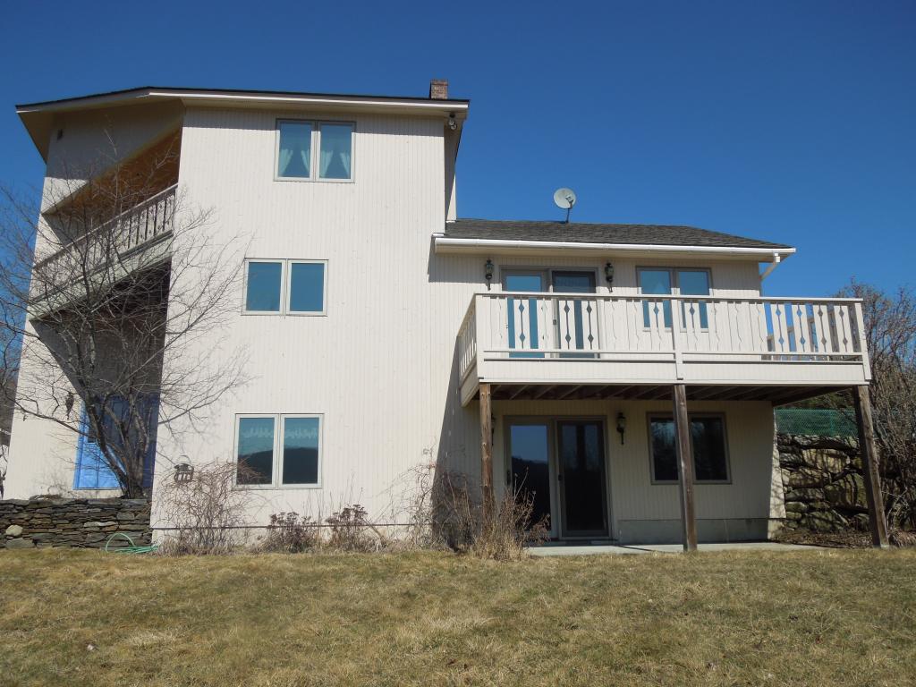 183 Rays Way Hartford, VT 05001 - Photo 2 of 35 Gallery Image 2