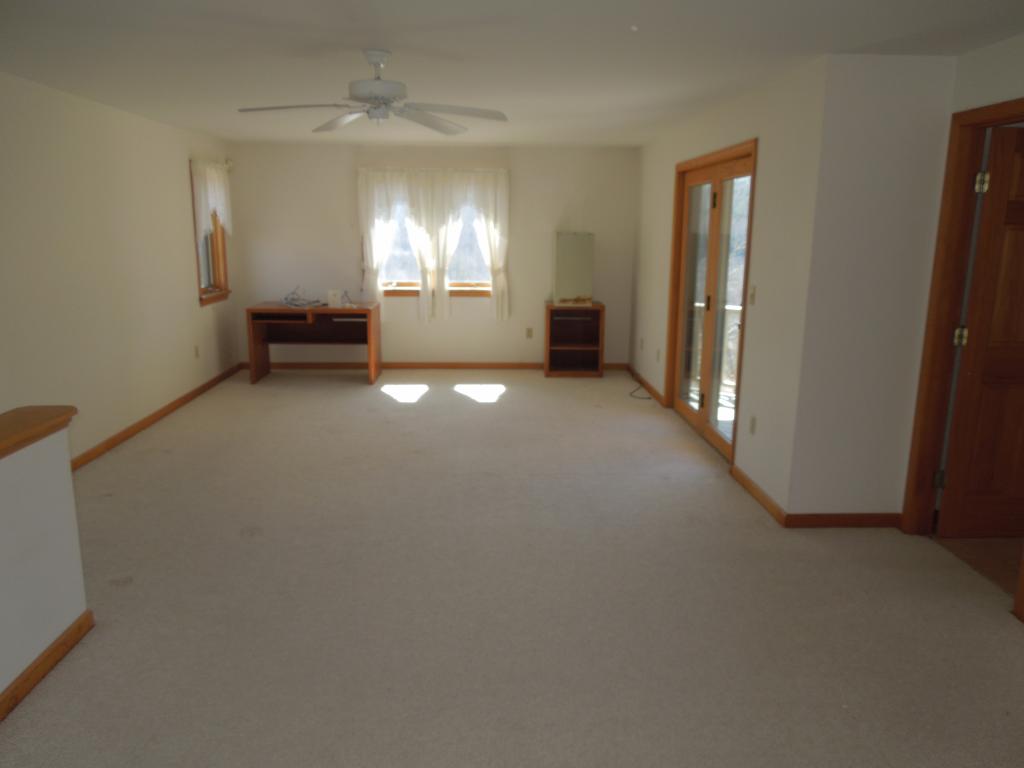 183 Rays Way Hartford, VT 05001 - Photo 14 of 35 Gallery Image 14