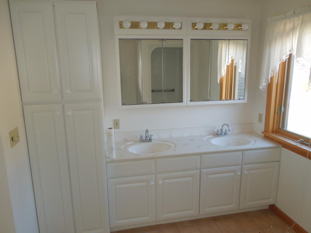 183 Rays Way Hartford, VT 05001 - Photo 15 of 35 Gallery Image 15