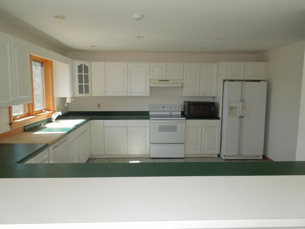 183 Rays Way Hartford, VT 05001 - Photo 4 of 35 Gallery Image 4