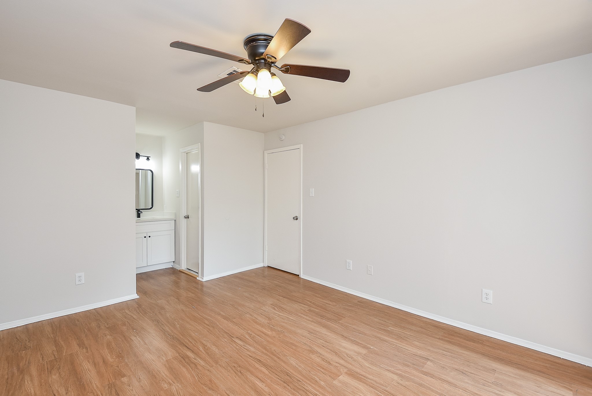 3644 Ocee Street Houston, TX 77063 - Photo 26 of 32
