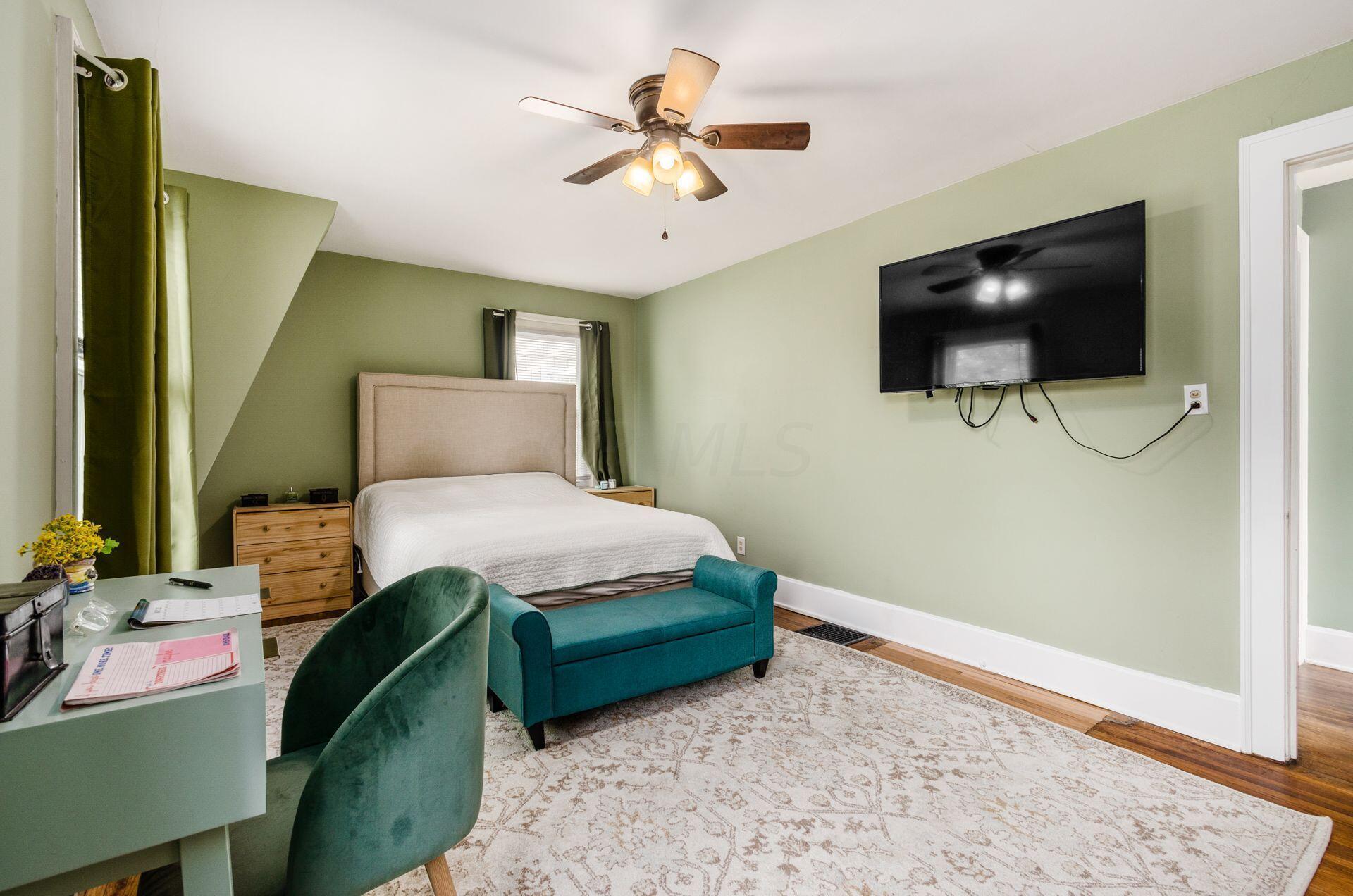 167 Arden Road Columbus, OH 43214 - Photo 22 of 45 Primary suite