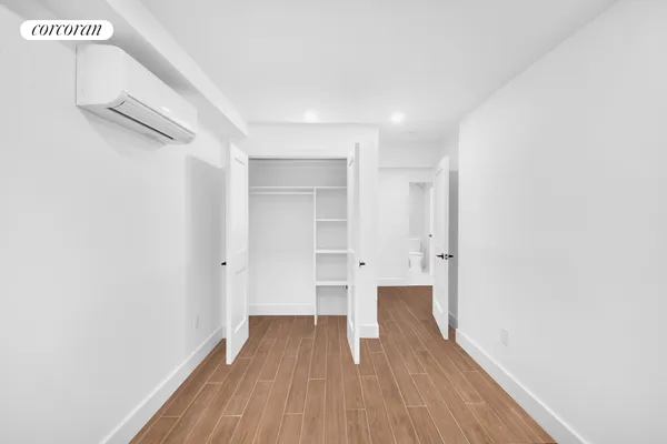 $3,895 | 22-54 Crescent Street, Unit 1 | Astoria