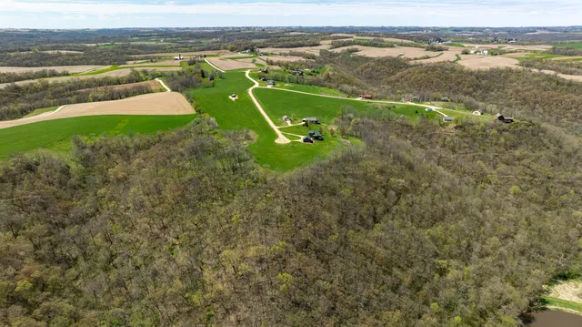 $79,999 | 52303 Monroe Lane, Wauzeka, WI 53826