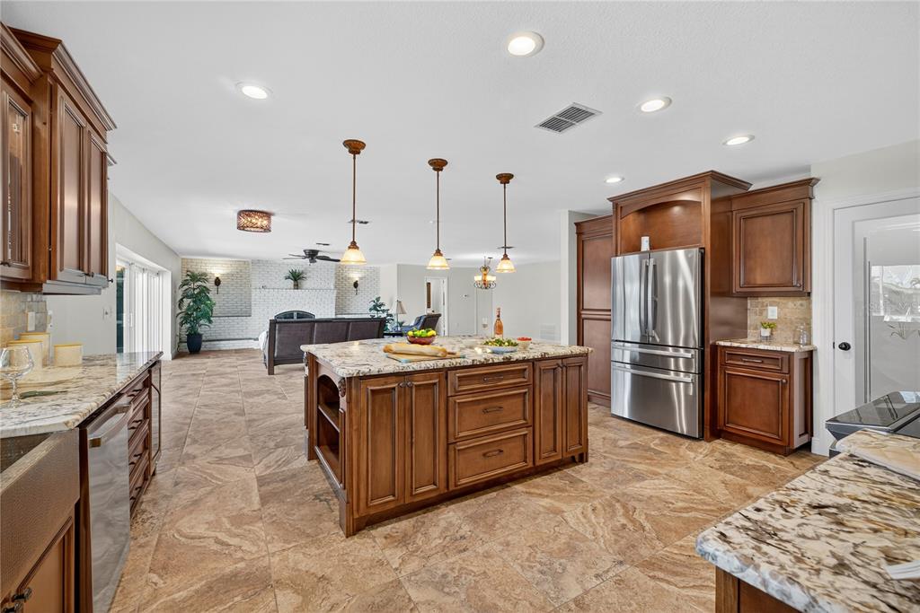 5124 South Shore Drive New Port Richey, FL 34652 - Photo 25 of 100