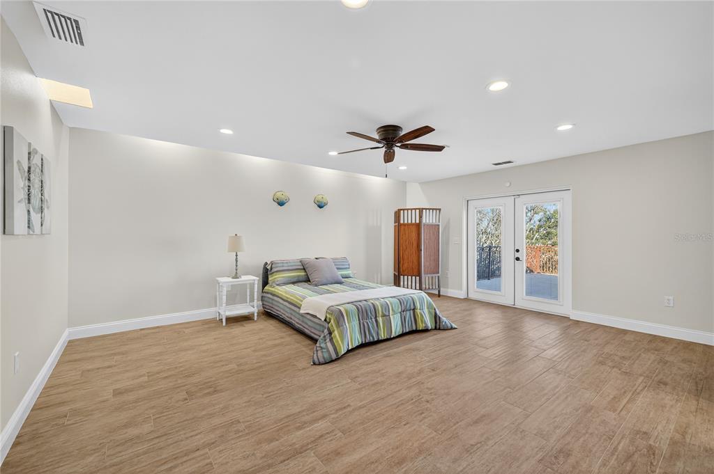 5124 South Shore Drive New Port Richey, FL 34652 - Photo 32 of 100