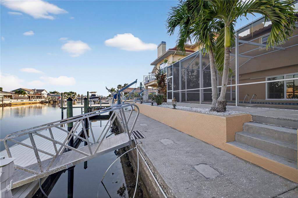 5124 South Shore Drive New Port Richey, FL 34652 - Photo 65 of 100