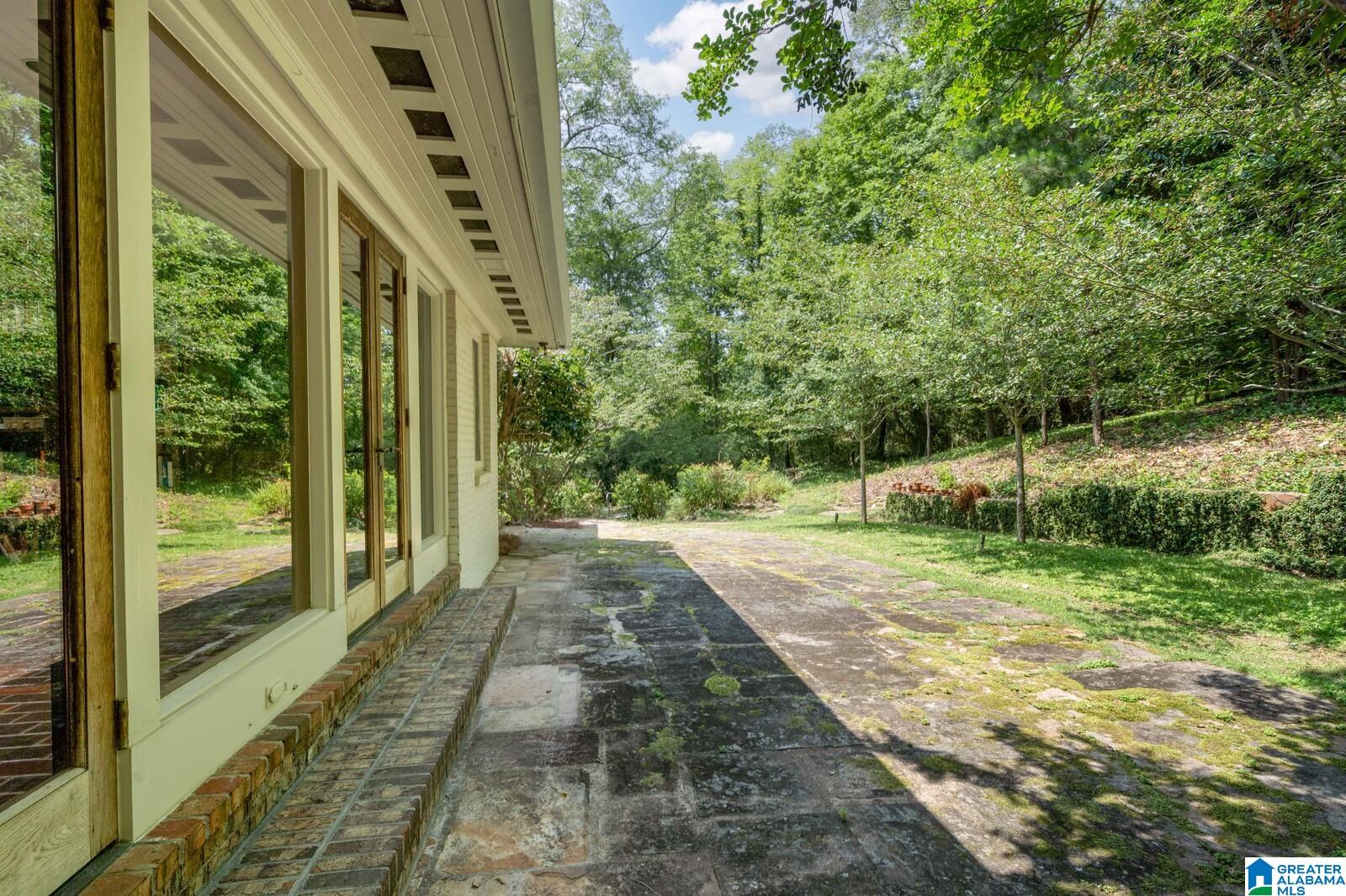 10 Beechwood Road Birmingham, AL 35213 - Photo 33 of 40