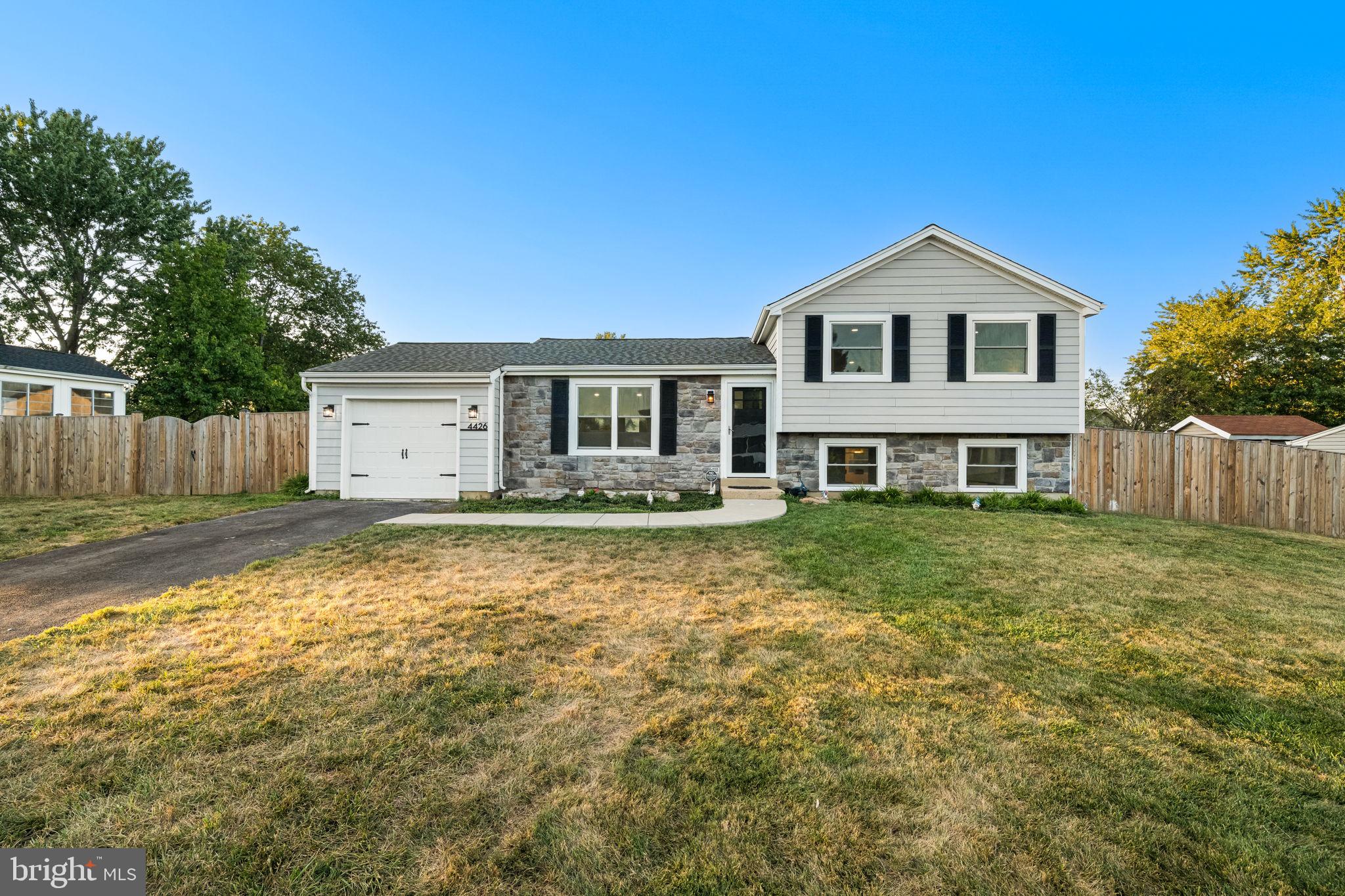 4426 Cub Run Road Chantilly, VA 20151 - Photo 6 of 46