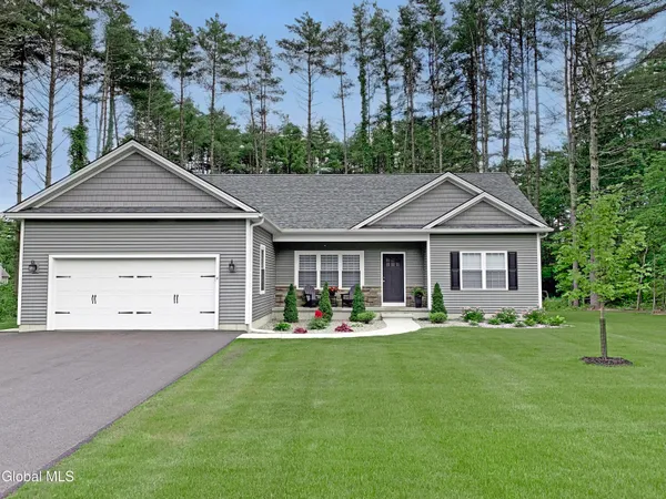 $539,900 | 4 Greenwood Road, Lake George, NY 12845