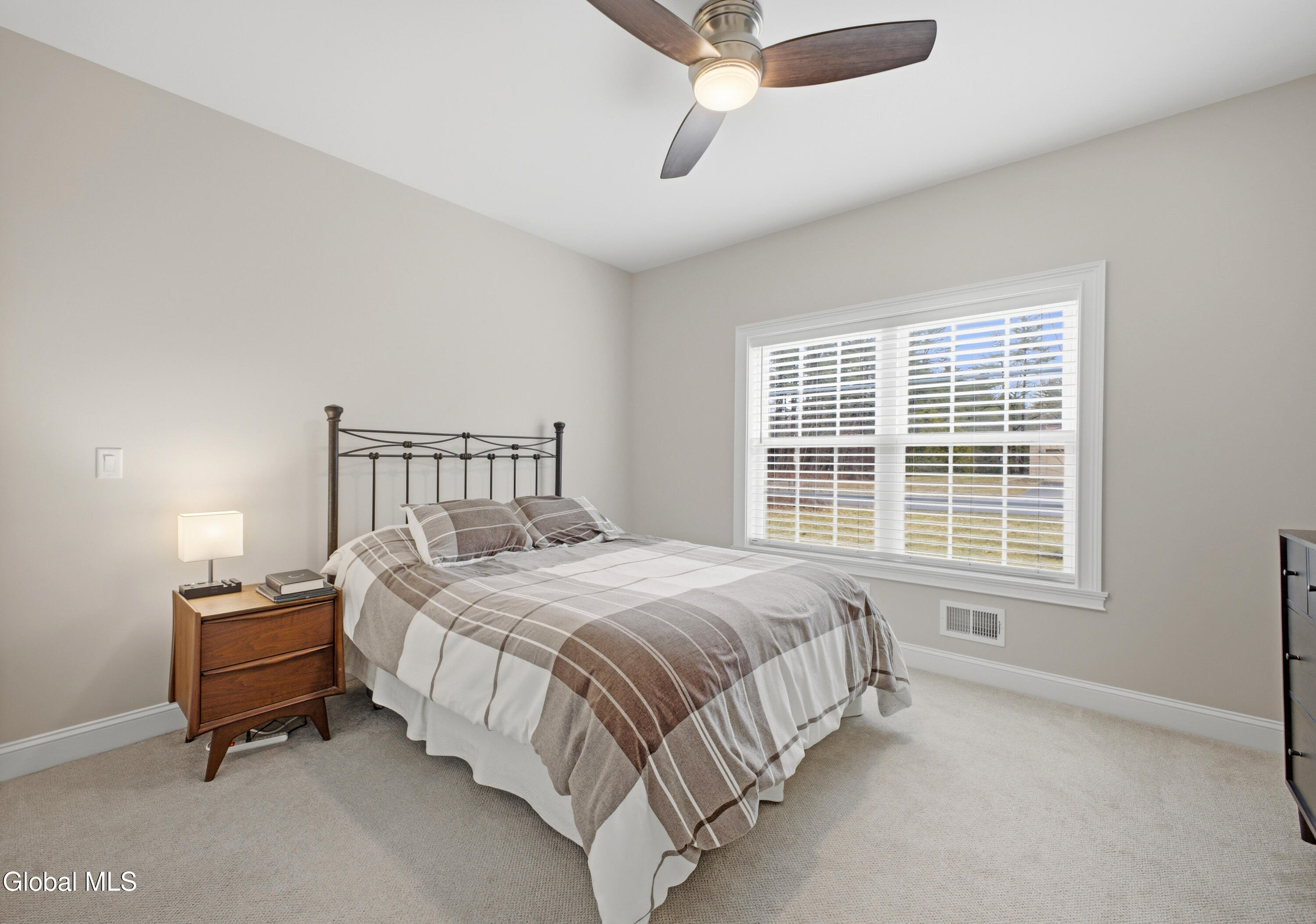 4 Greenwood Road Lake George, NY 12845 - Photo 18 of 36 Bedrm