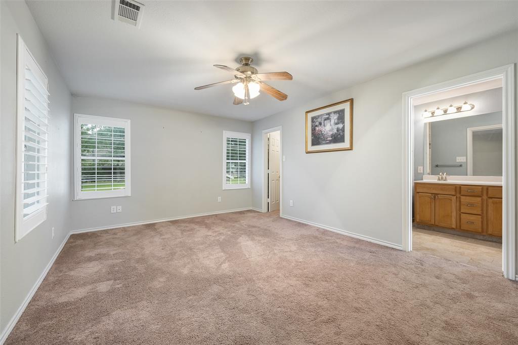 109 Castlewood Road Enchanted Oaks, TX 75156 - Photo 14 of 33
