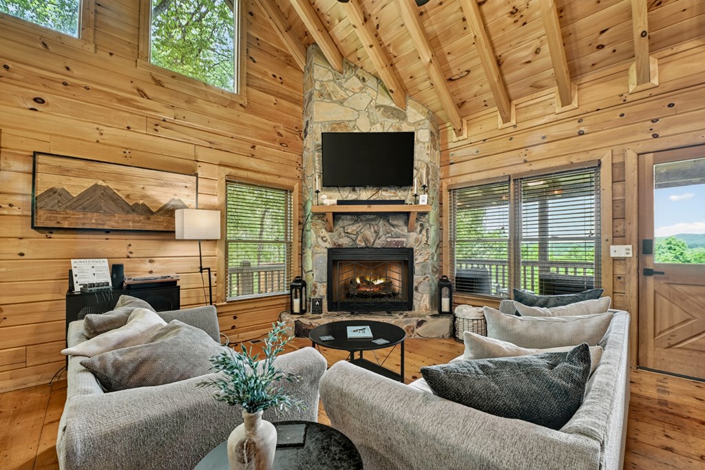 40 Joanna Court Blue Ridge, GA 30513 - Photo 21 of 39 Gallery Image 21
