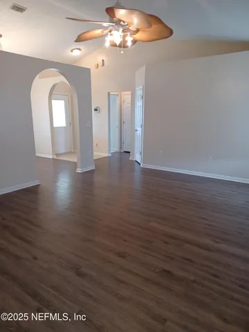 $1,750 | 608 Abbey Court, Orange Park, FL 32073