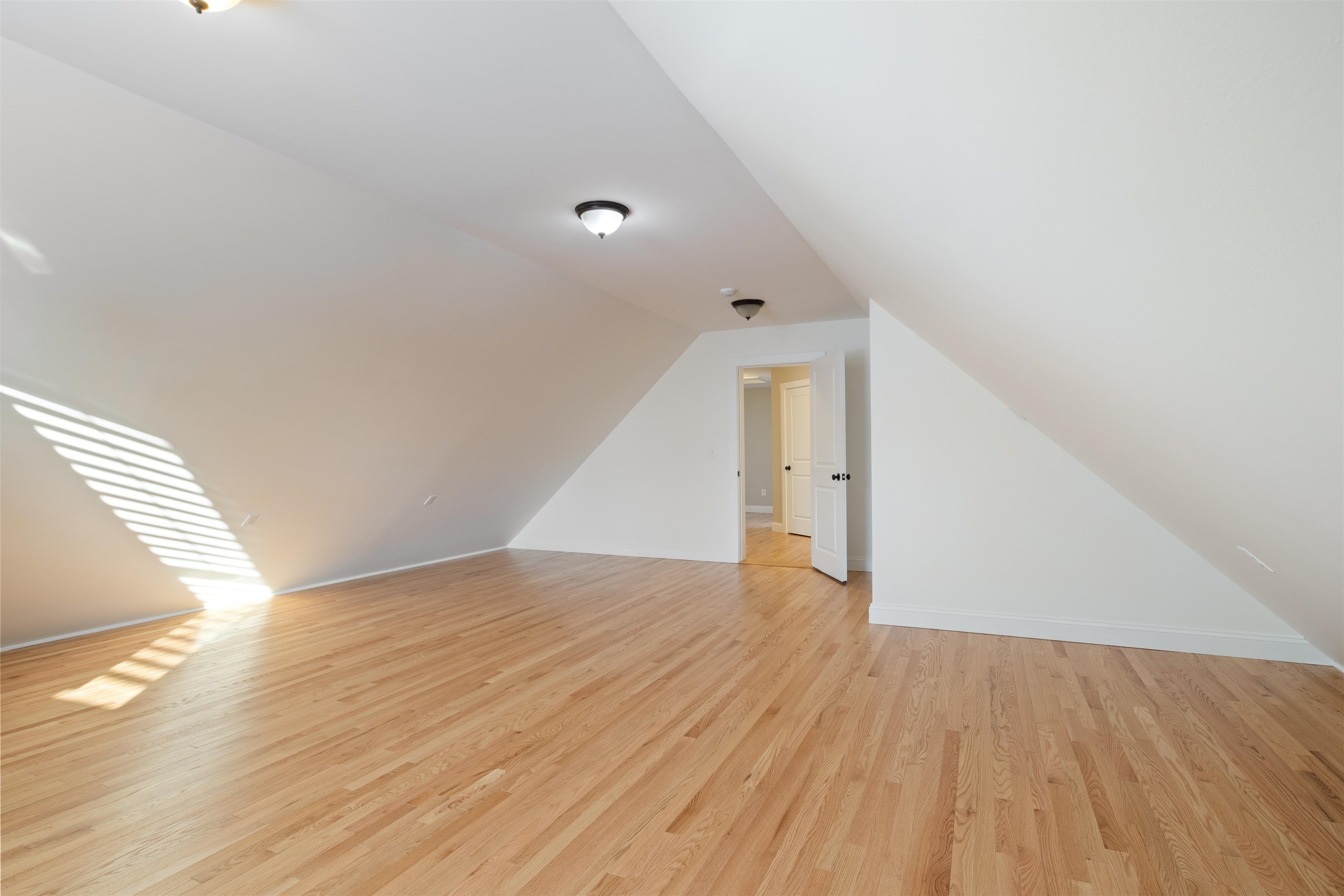 2 Hilliard Drive Hampton, NH 03842 - Photo 21 of 37