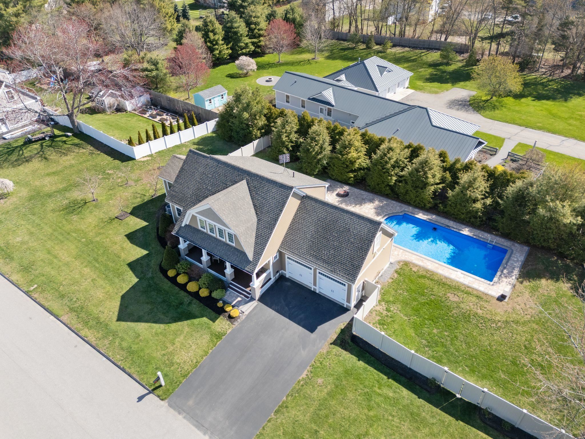 2 Hilliard Drive Hampton, NH 03842 - Photo 3 of 43