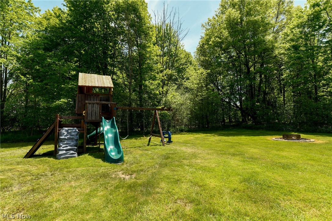 7810 Kennard Road Lodi, OH 44254 - Photo 27 of 35 What a great backyard!