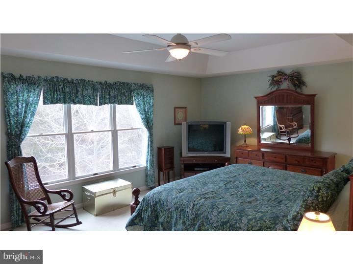 28651 School House Road Columbus, NJ 08022 - Photo 11 of 24 Gallery Image 11
