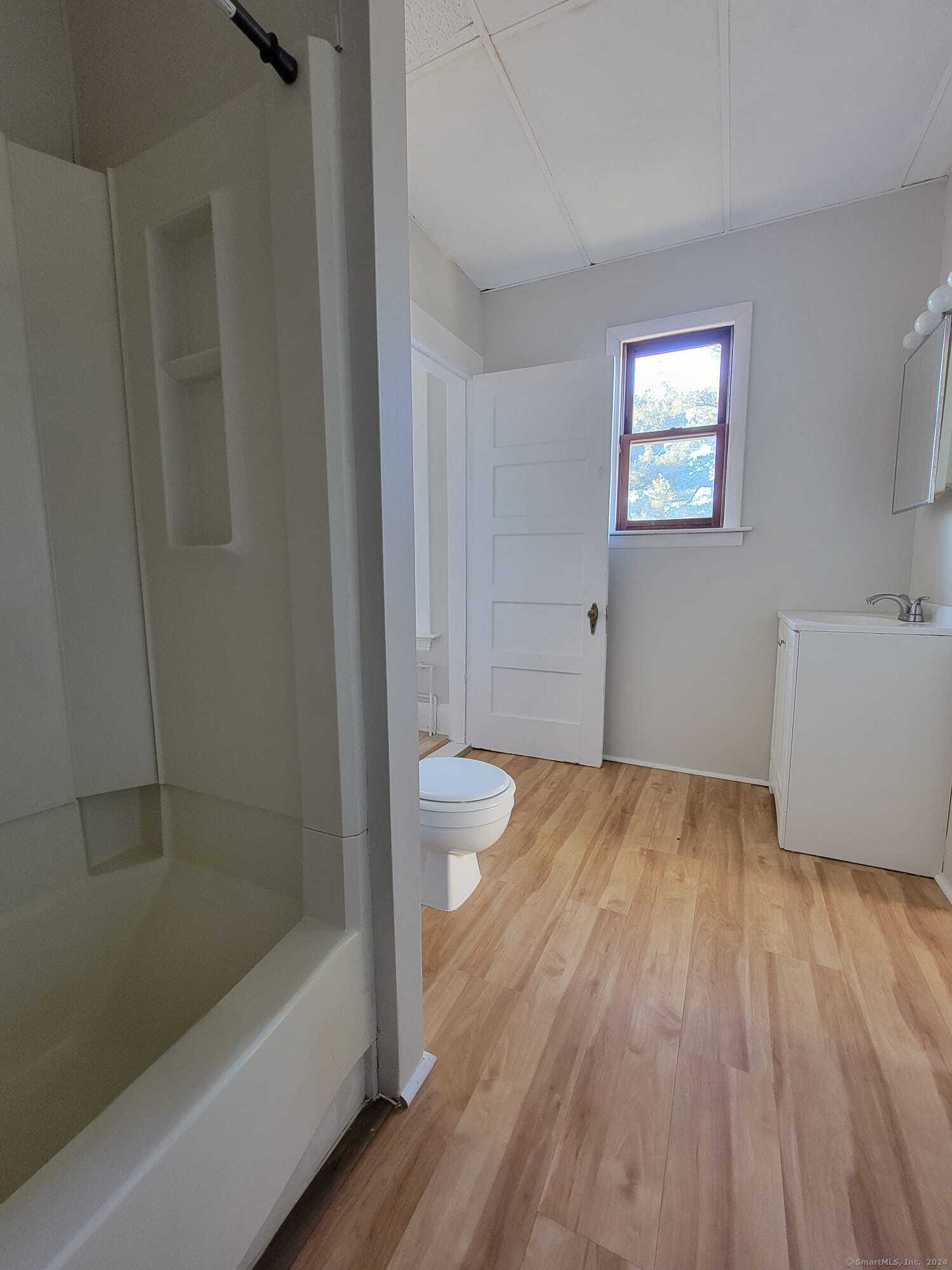 766 Broad Street, Unit 3 Meriden, CT 06450 - Photo 8 of 8