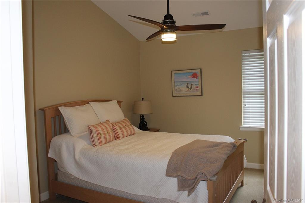 99 Ridgetop Circle, Unit 301 Brevard, NC 28712 - Photo 10 of 12 Gallery Image 10