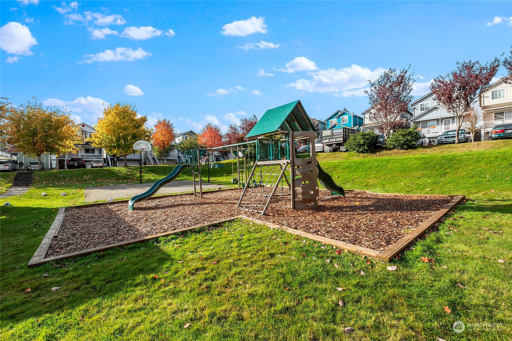 3992 Broadmoor Loop Bremerton, WA 98310 - Photo 34 of 34 a view of a park