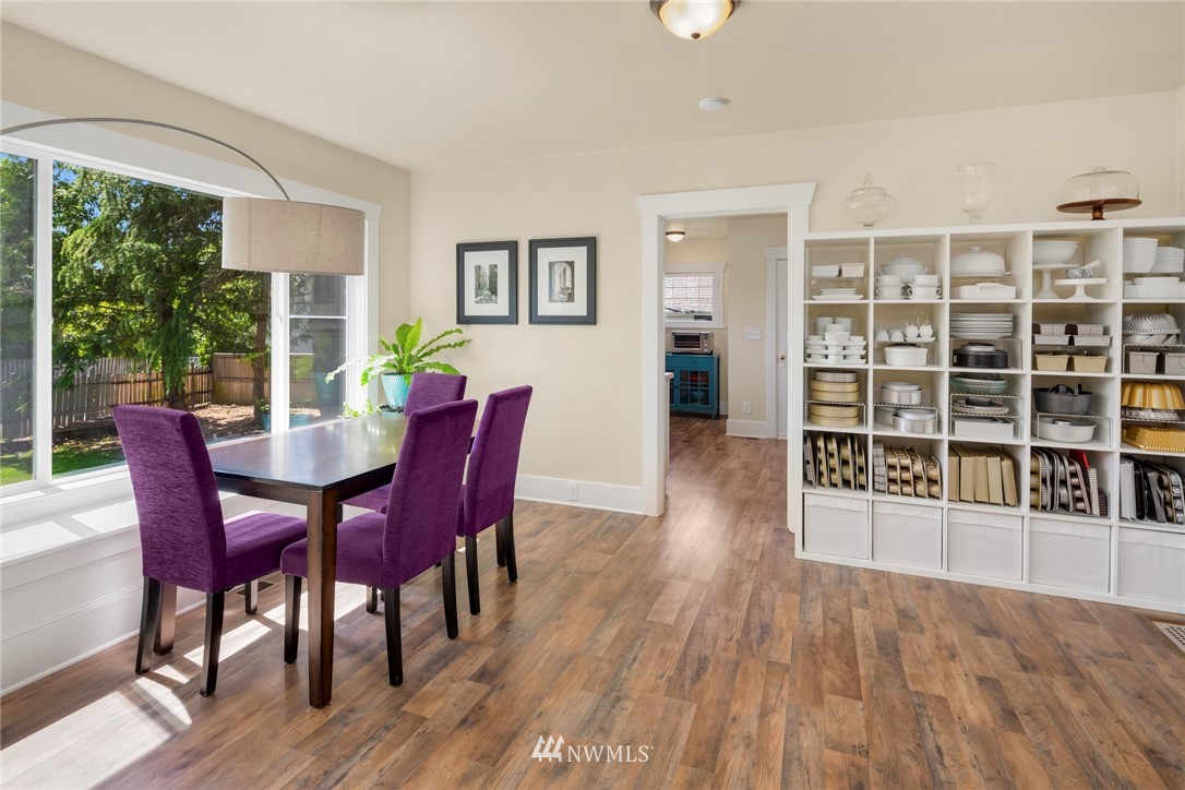 1905 Talbot Road South Renton, WA 98055 - Photo 7 of 27