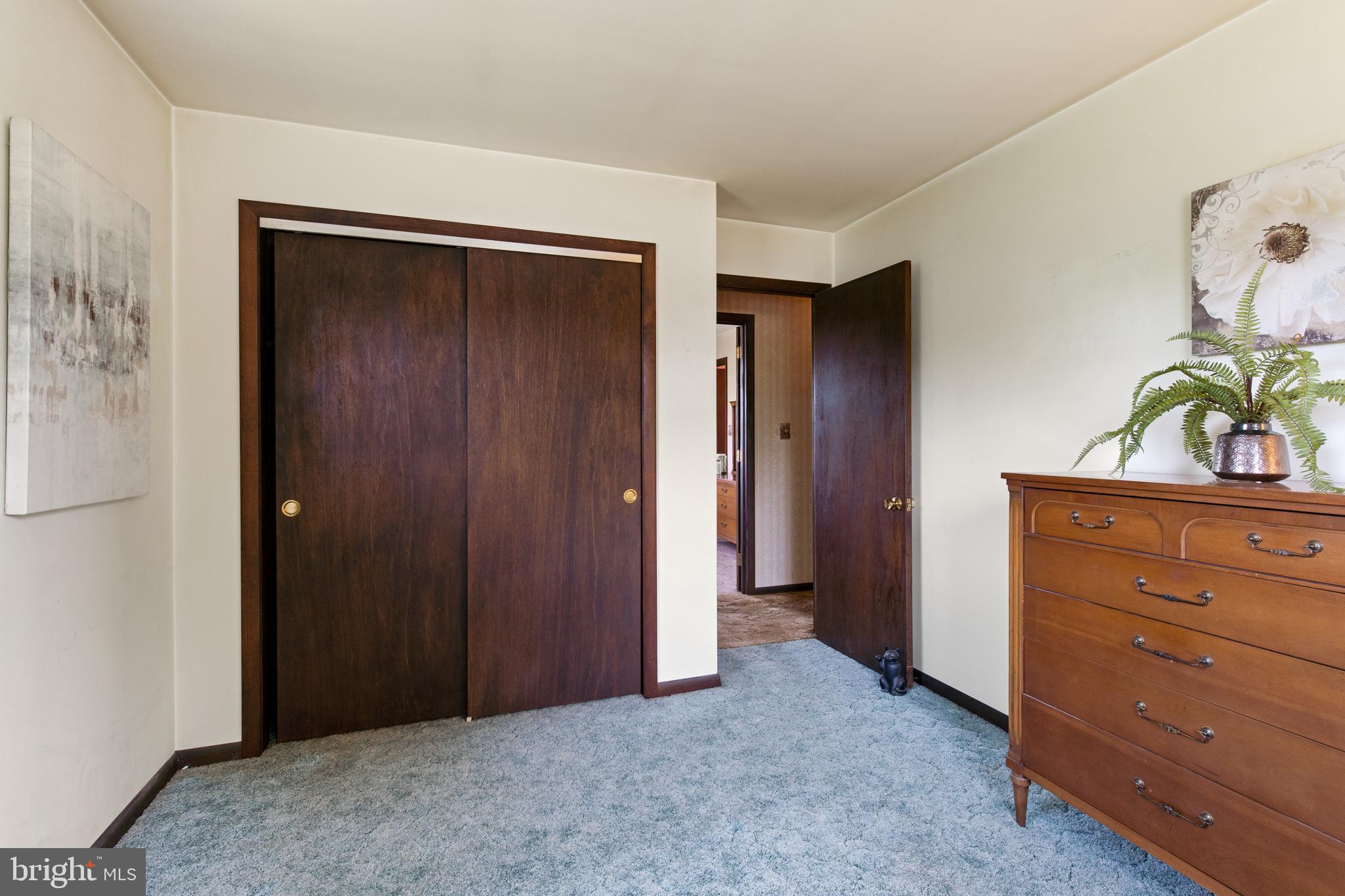 254 Brenneman Road Lancaster, PA 17603 - Photo 16 of 26 Gallery Image 16