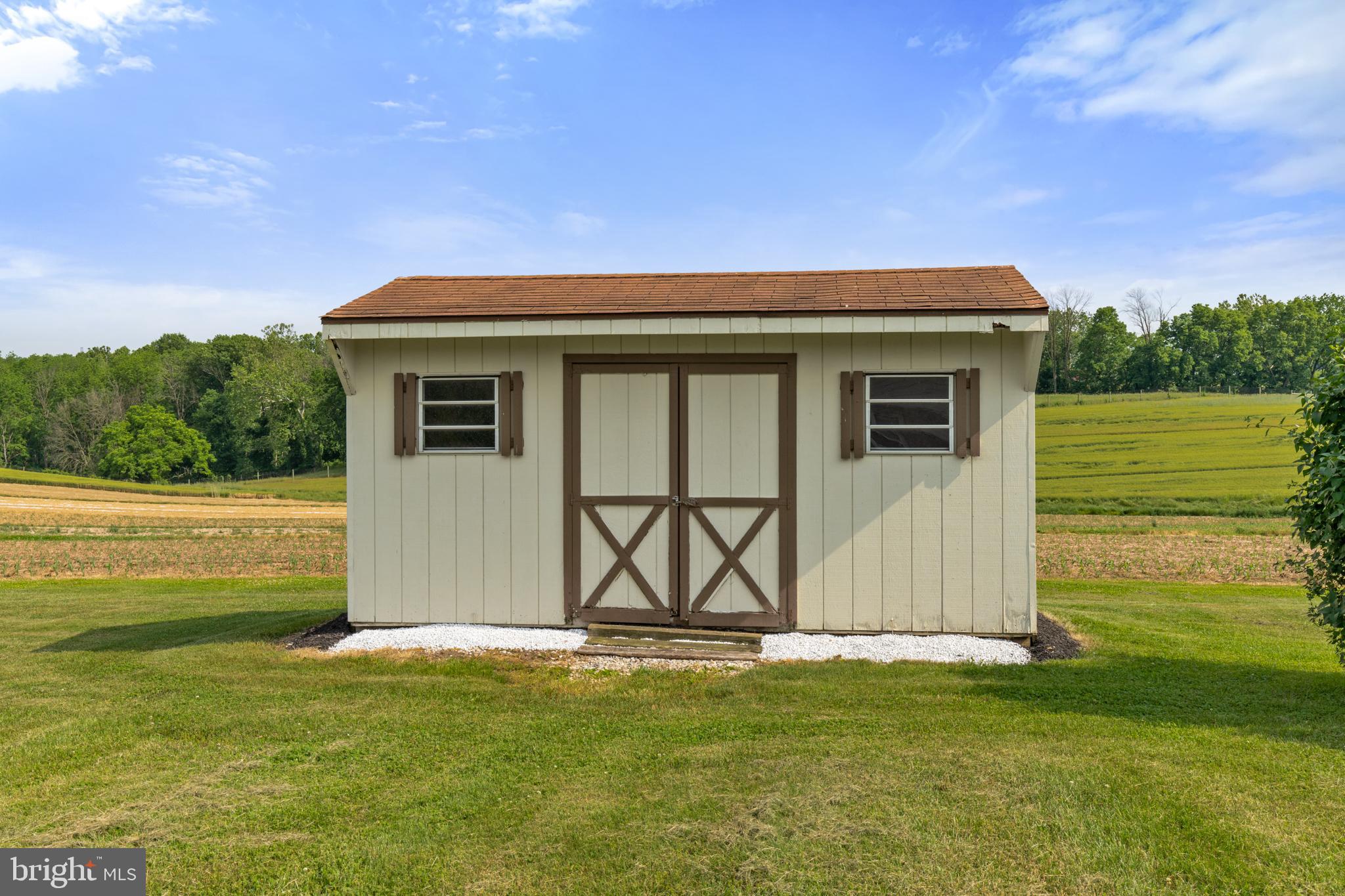 254 Brenneman Road Lancaster, PA 17603 - Photo 6 of 26 Gallery Image 6
