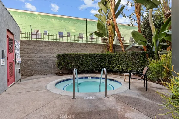 $359,000 | 420 San Pedro Street, Unit 222, Los Angeles, CA 90013