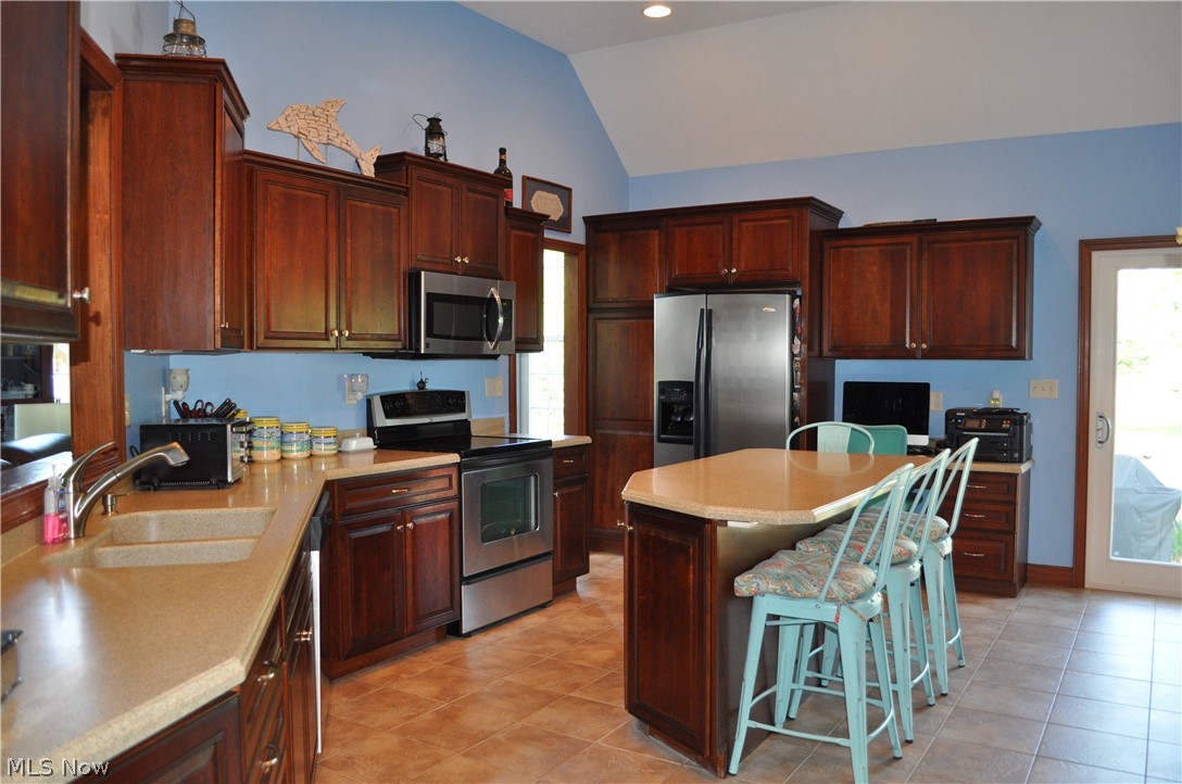 7295 West Smith Road Medina, OH 44256 - Photo 10 of 35 Gallery Image 10