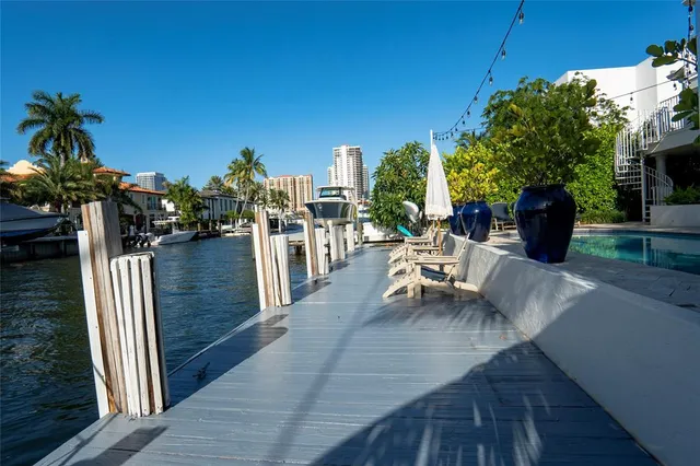 $4,599,000 | 2615 East Las Olas Boulevard, Fort Lauderdale, FL 33301