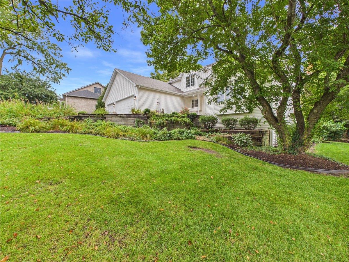 11497 Ridgecrest Drive Roscoe, IL 61073 - Photo 4 of 67 Gallery Image 4
