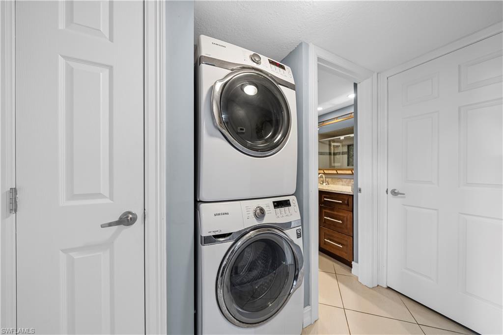5535 Rattlesnake Hamm Road, Unit 205 Naples, FL 34113 - Photo 17 of 28 Gallery Image 17