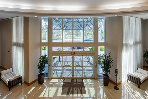 $8,900 | 18911 Collins Avenue, Unit 506 ON 5, Sunny Isles Beach, FL 33160