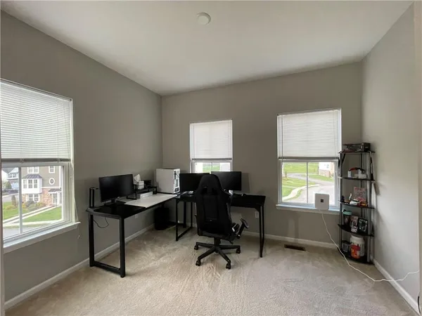 $375,000 | 4054 Overview Drive, Canonsburg, PA 15317