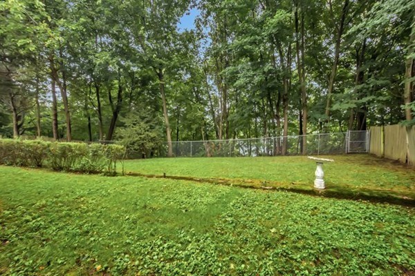 32 Maynard Street Boston, MA 02131 - Photo 24 of 28