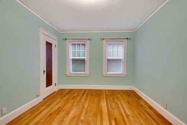 32 Maynard Street Boston, MA 02131 - Photo 6 of 28