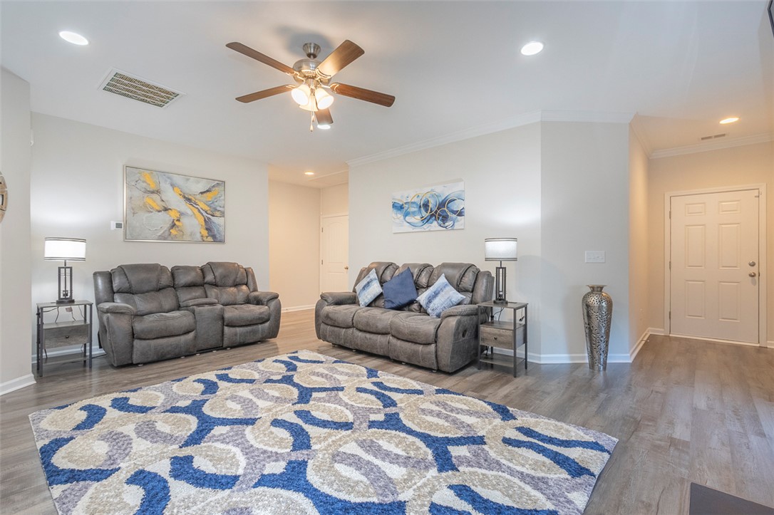 310 Alameda Lane Pendleton, SC 29670 - Photo 12 of 44