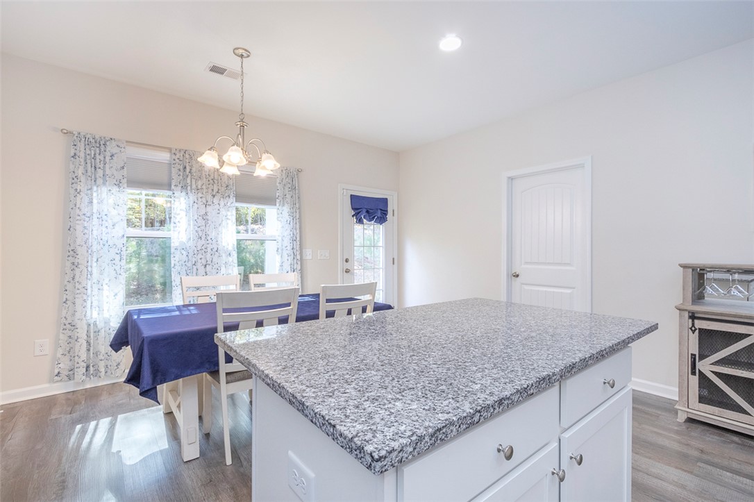 310 Alameda Lane Pendleton, SC 29670 - Photo 15 of 44