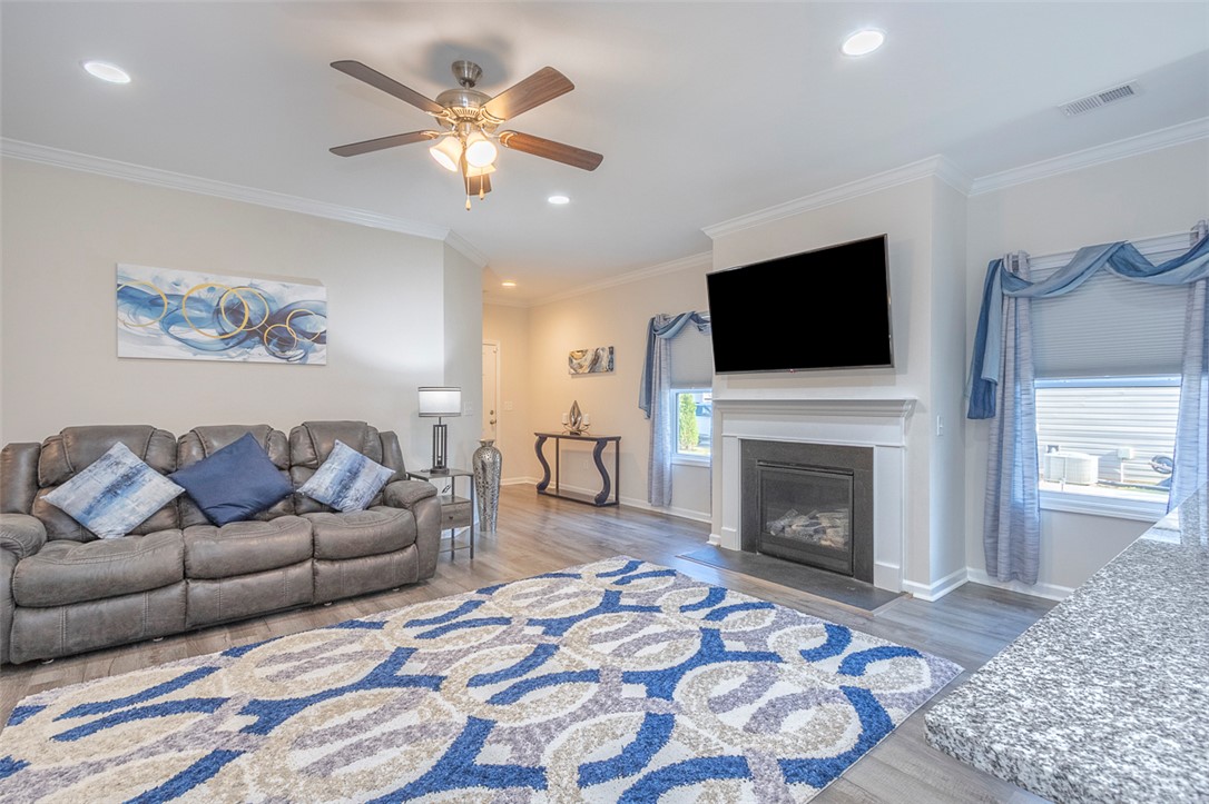 310 Alameda Lane Pendleton, SC 29670 - Photo 9 of 44