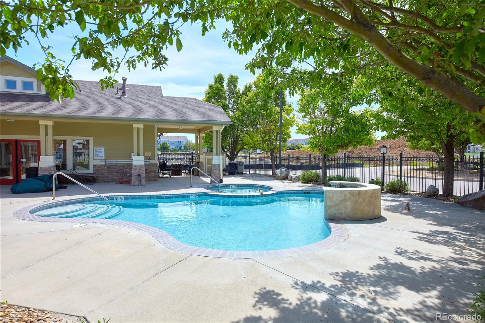 5800 Tower Road, Unit 610 Denver, CO 80249 - Photo 23 of 25 a view of a house with sitting area