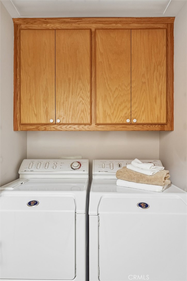 1608 Via Flora Paso Robles, CA 93446 - Photo 35 of 57 a utility room with dryer and washer