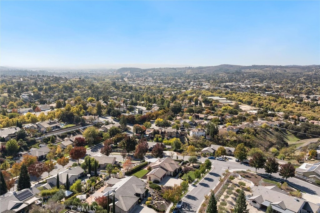 1608 Via Flora Paso Robles, CA 93446 - Photo 54 of 57