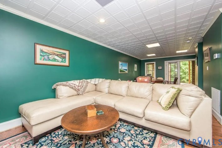 1638 Fallen Timber Trail Powhatan, VA 23139 - Photo 31 of 46 a living room with furniture and a large window